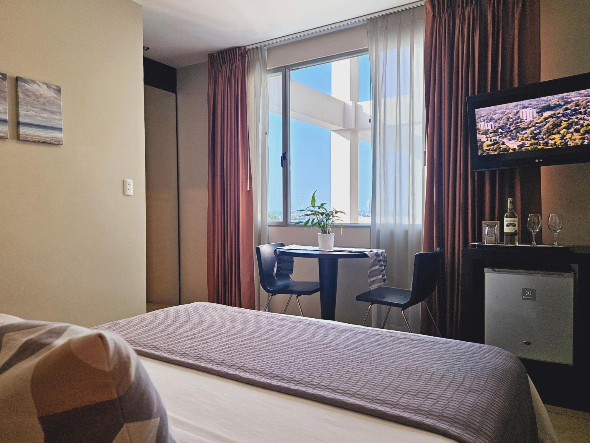 Hotel Perla Spondylus Манта Экстерьер фото