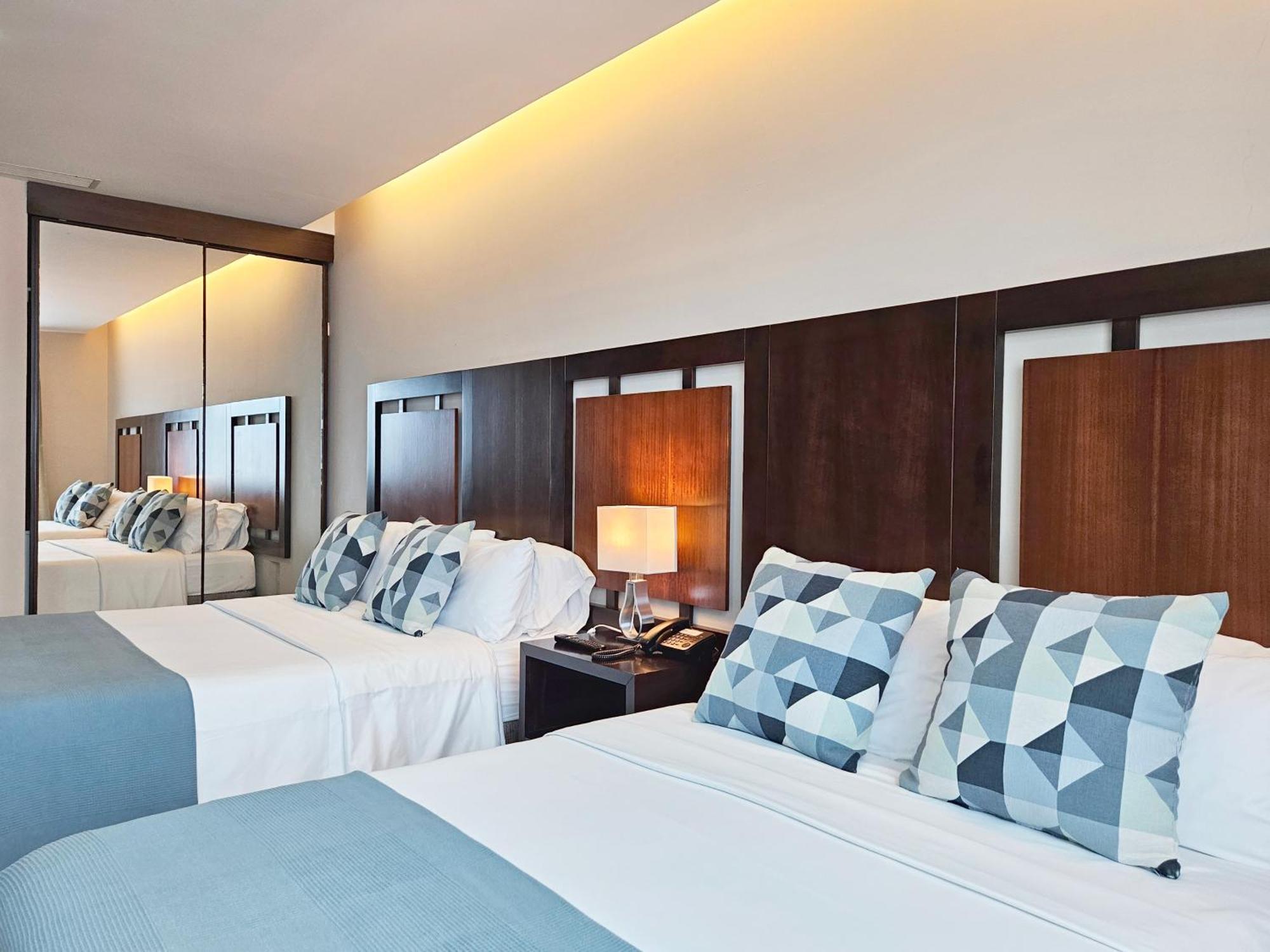 Hotel Perla Spondylus Манта Экстерьер фото